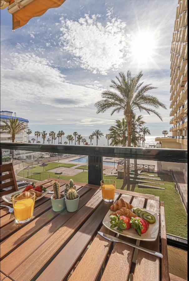 797 Holiday Rentals- Apartamento En Aloha Playa Frente Al Mar Benalmadena Exterior photo